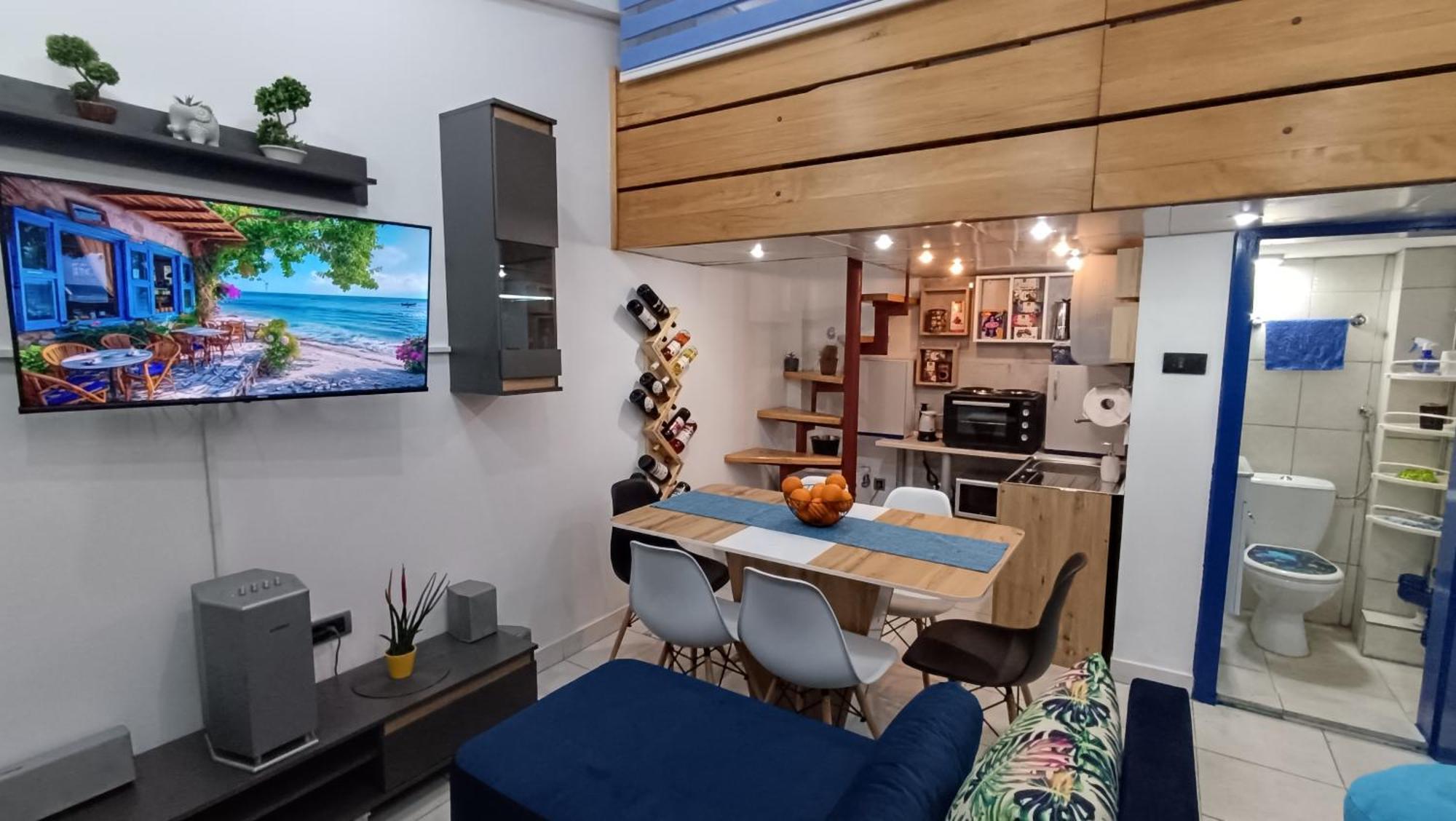 Nitro Inn - Premium Apartments - Wine Tasting - Souvenir - Art Gallery - Private Guided Tours - Relaxing - Romantic Скоп'є Екстер'єр фото